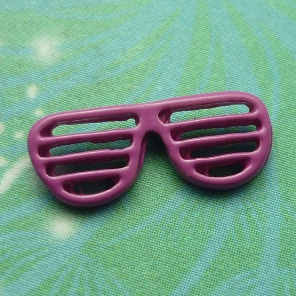 Glasses – Purple – Charm for Memory Lockets – Sparkling Dragon Designs