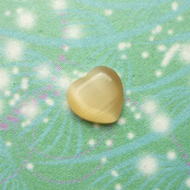 Cats Eye Heart - Caramel - Charm for Memory Lockets