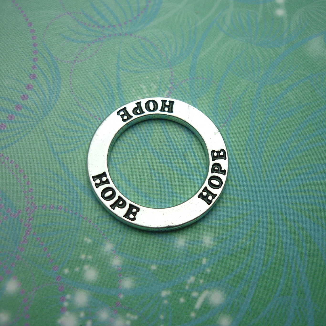 Circle Charm - Hope - Charm for Memory Lockets
