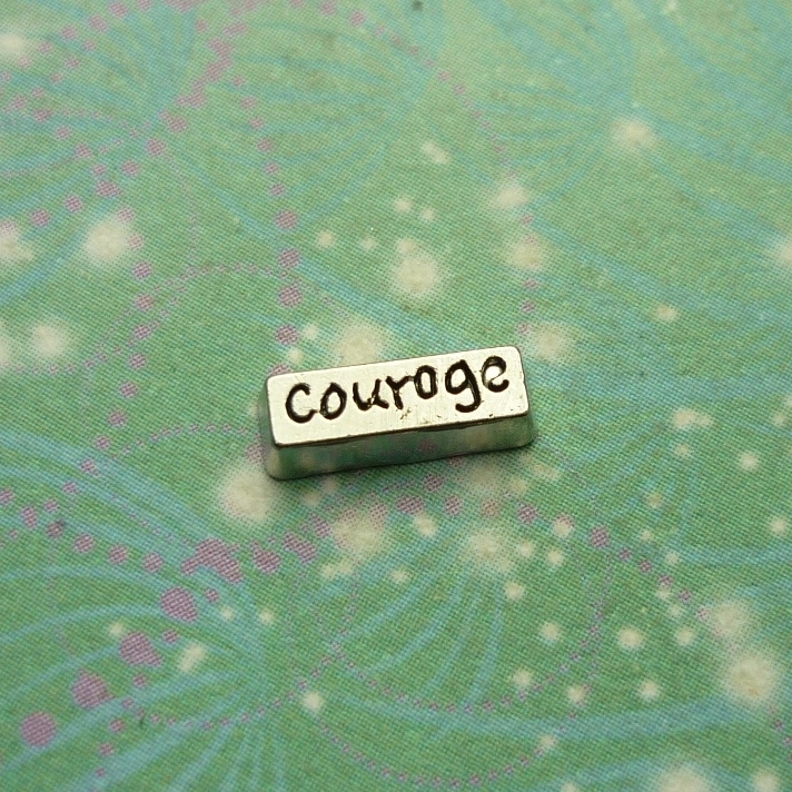 Courage Word Silver - Charm for Memory Lockets