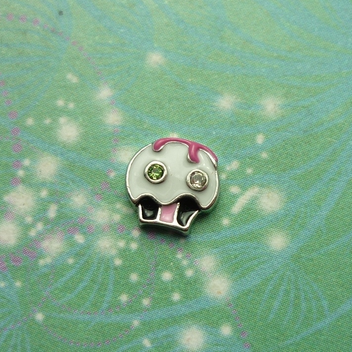 Cup Cake with Jewels - Charm for Memory Lockets