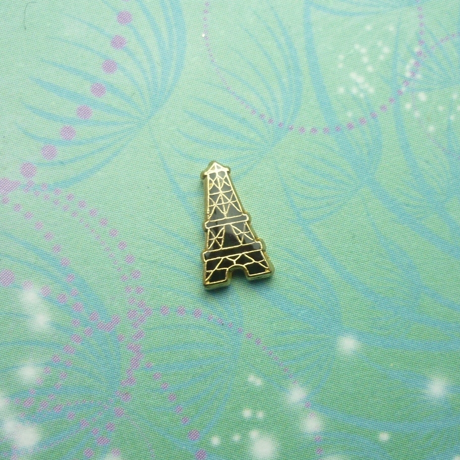 Eiffle Tower - Charm for Memory Lockets