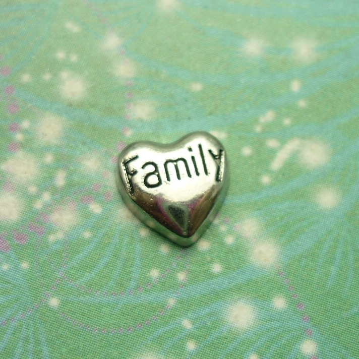 Family Heart Silver - Puffy - Charm for Memory Lockets