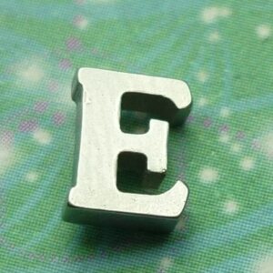 Letter Charm Silver - E - Charm for Memory Lockets
