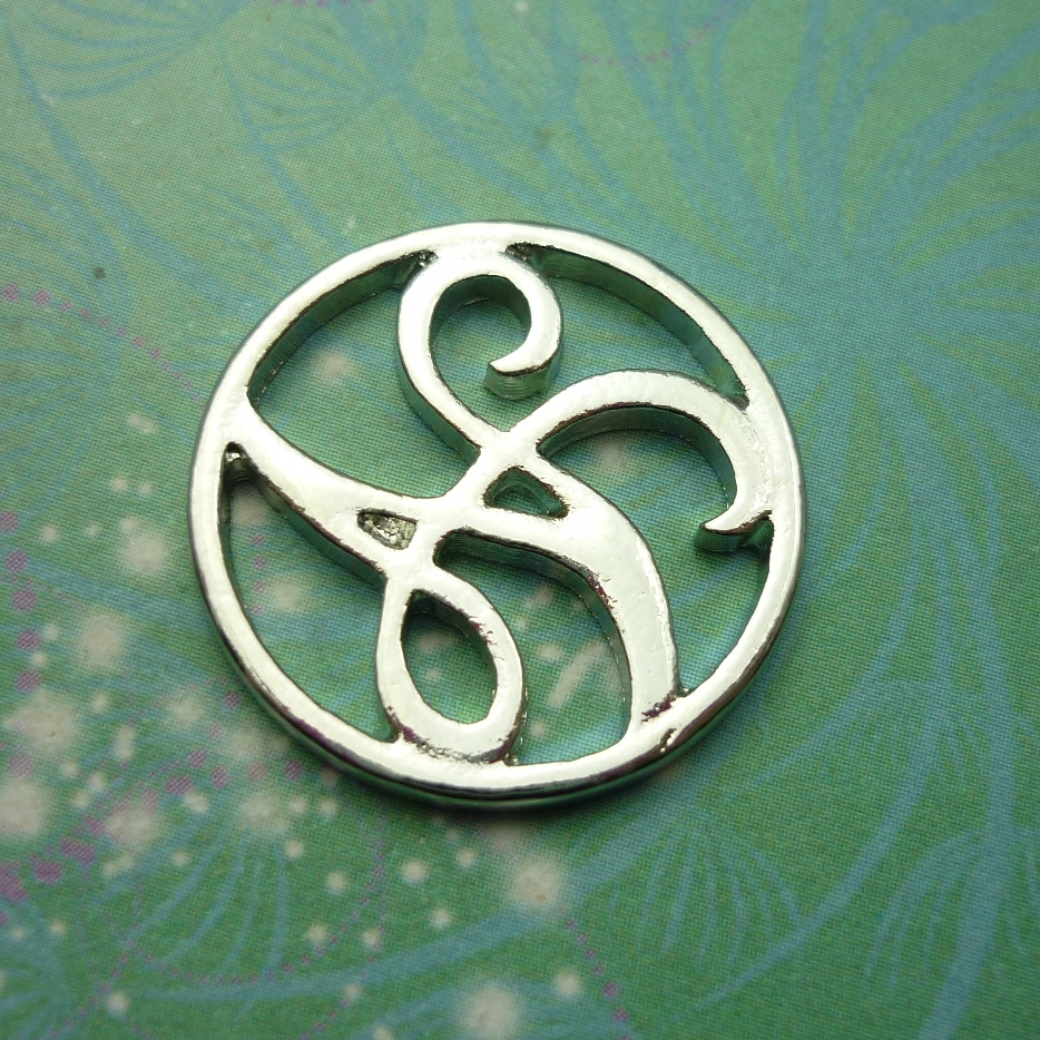 Plate - Alphabet Letter - N - Charm for Memory Lockets