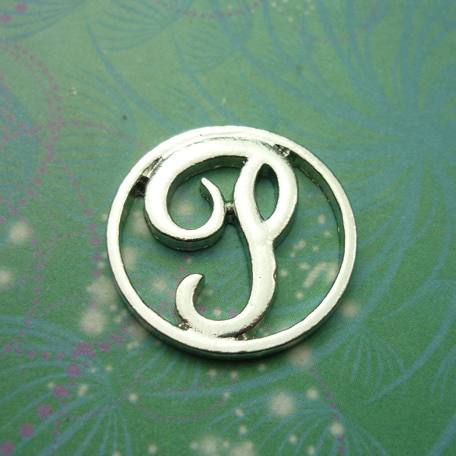 Plate - Alphabet Letter - P - Charm for Memory Lockets
