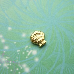 Shell - Gold - Charm for Memory Lockets
