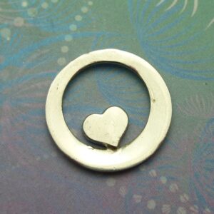 Silver Circle Heart - Charm for Memory Lockets