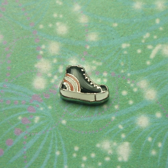 Skeeter Sneaker Black - Charm for Memory Lockets