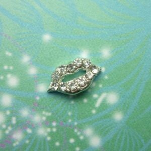 Sparkling Lips - Charm for Memory Lockets