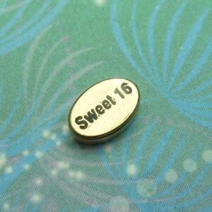 Sweet 16 oval - Charm for Memory Lockets