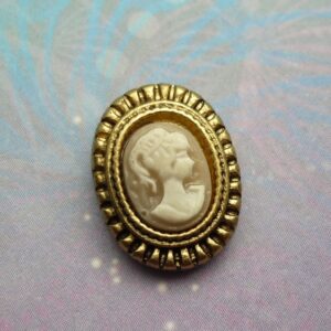 Vintage Cameo Gold - Charm for Memory Lockets