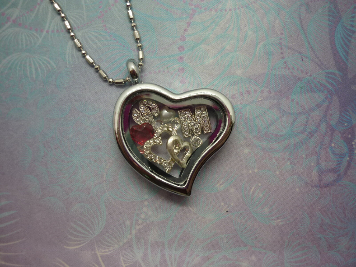For Sale Sign For Floating Charm Story Memory Lockets - Image 3