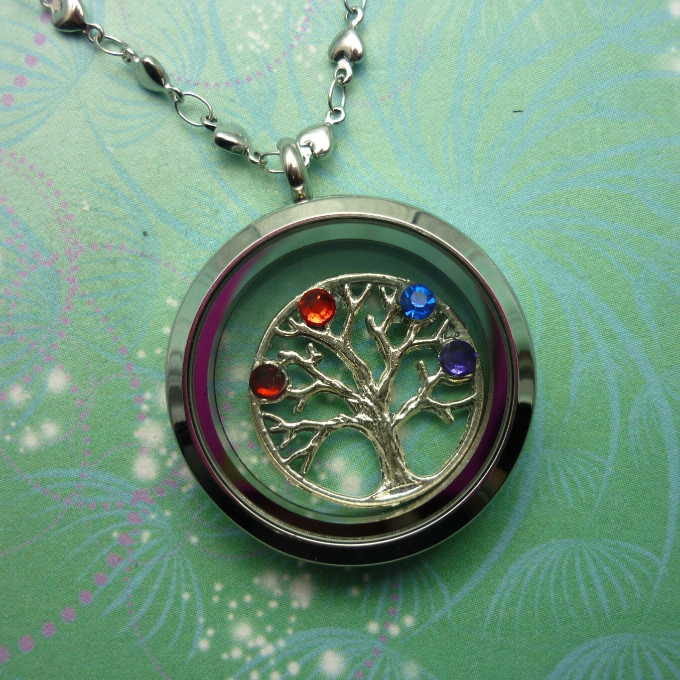 Family Tree Charm Bronze-Choose the jewels you would like set onto the charm - Image 5