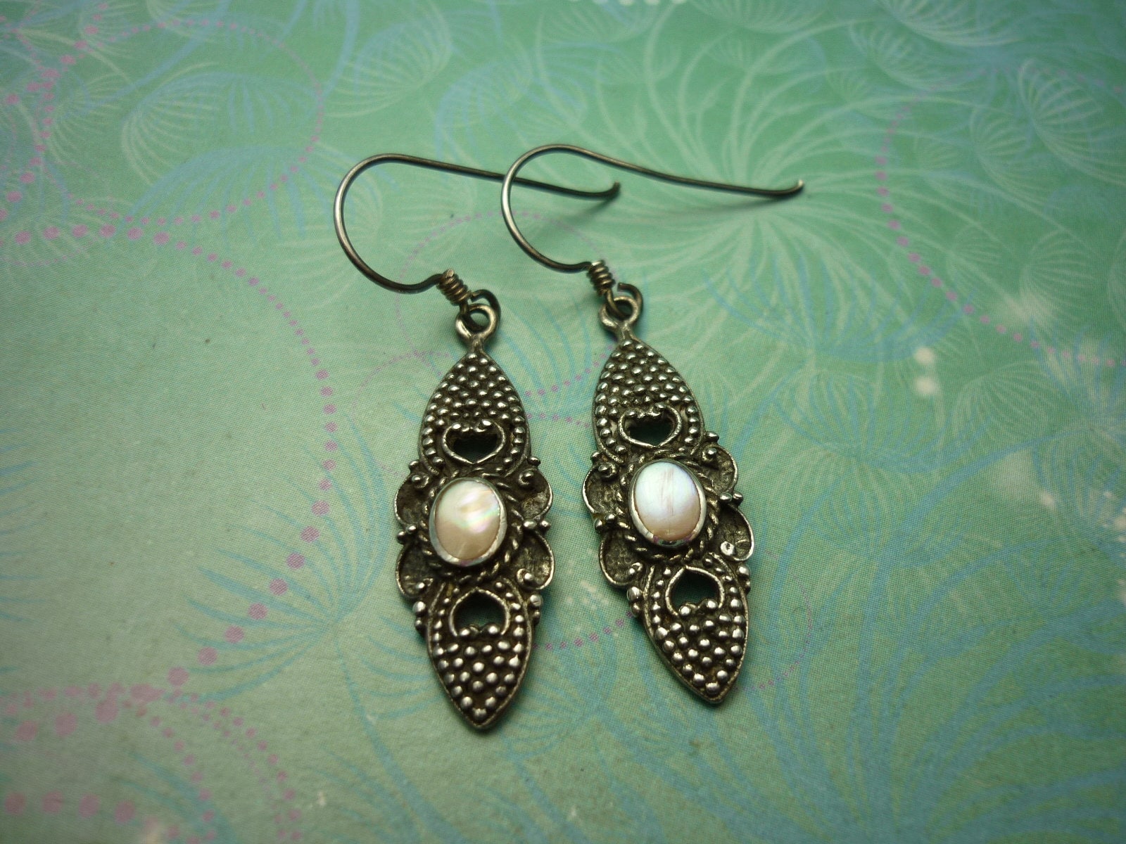 Vintage Sterling Silver Earrings - Pink Mother of Pearl, Shimmer Shell