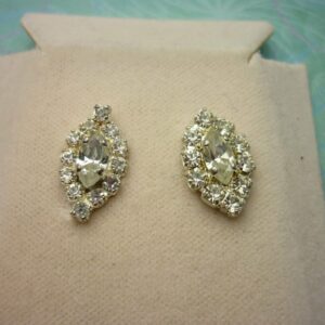 Sparkling Clear Jewelled Vintage Crystal Stud Earrings 925 Posts