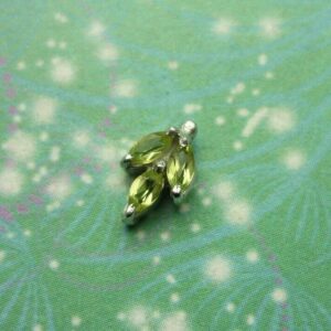 Vintage Sterling Silver Leaf Green Jewel Charm For Keepsake Memory Locket