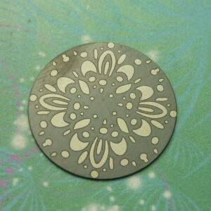 Stylish Patterned Disc Charm for Memory Lockets: Meaningful Keepsake Jewellery
