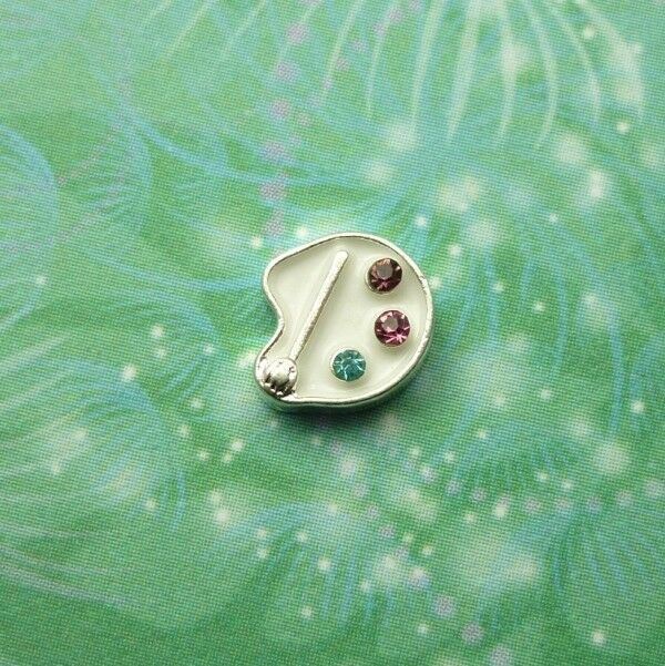Painters Pallet Charm for Memory Lockets: A Meaningful Keepsake Jewellery Piece