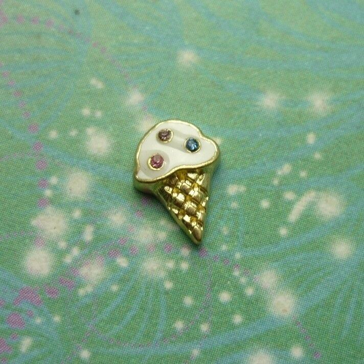 Ice Cream - with sparkles Jewel For Memory Keepsake Locket Keychain Necklace