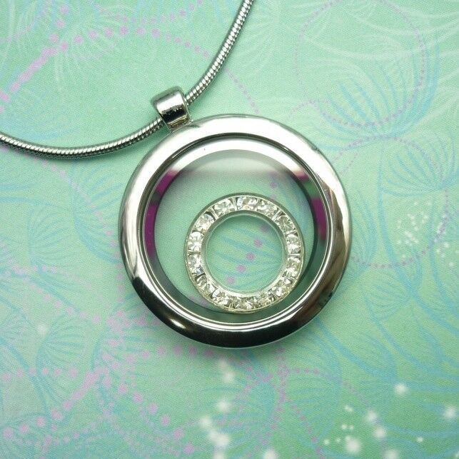 Big Cup Cake Charm for Memory Lockets: A Meaningful Keepsake Jewellery Piece - Image 2