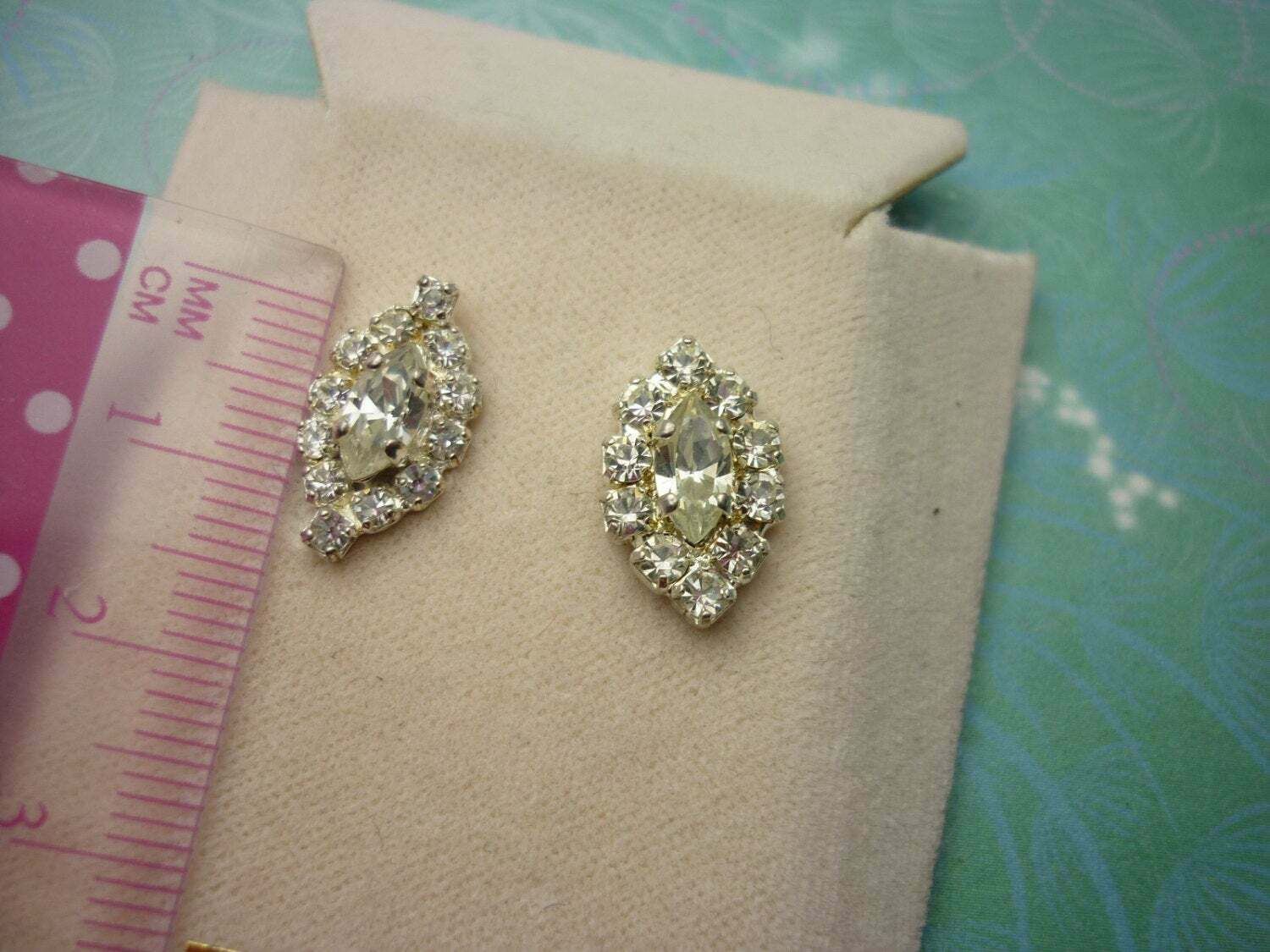 Vintage Crystal Earrings - Sparkling Studs - Image 2