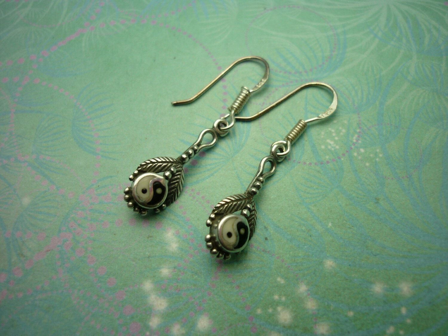 Vintage Sterling Silver Earrings - Yin Yang - 925 Hallmarked - Style 40