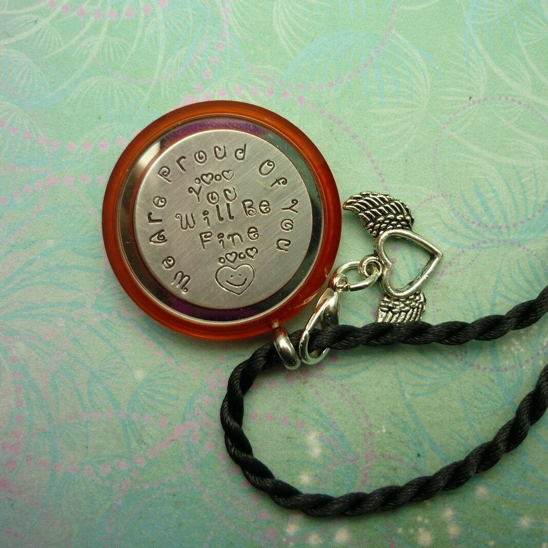 Adorable Colour Your World UV Locket - Colour: RED - Image 5