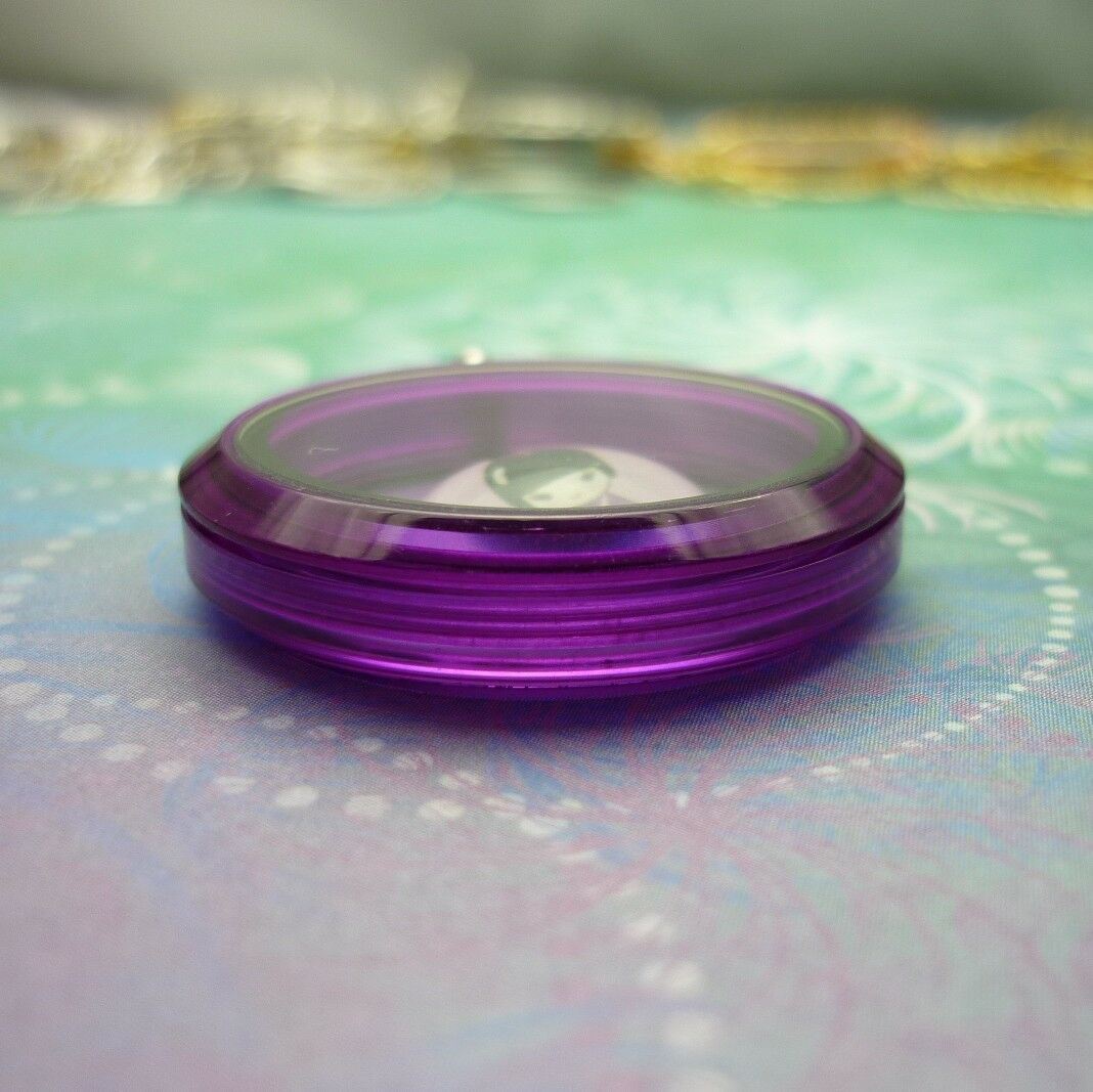 Adorable Colour Your World UV Locket - Colour: RED - Image 12