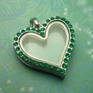 Pretty Charming Sweetheart Keepsake Locket Green Jewels Birthday Teacher Gift
