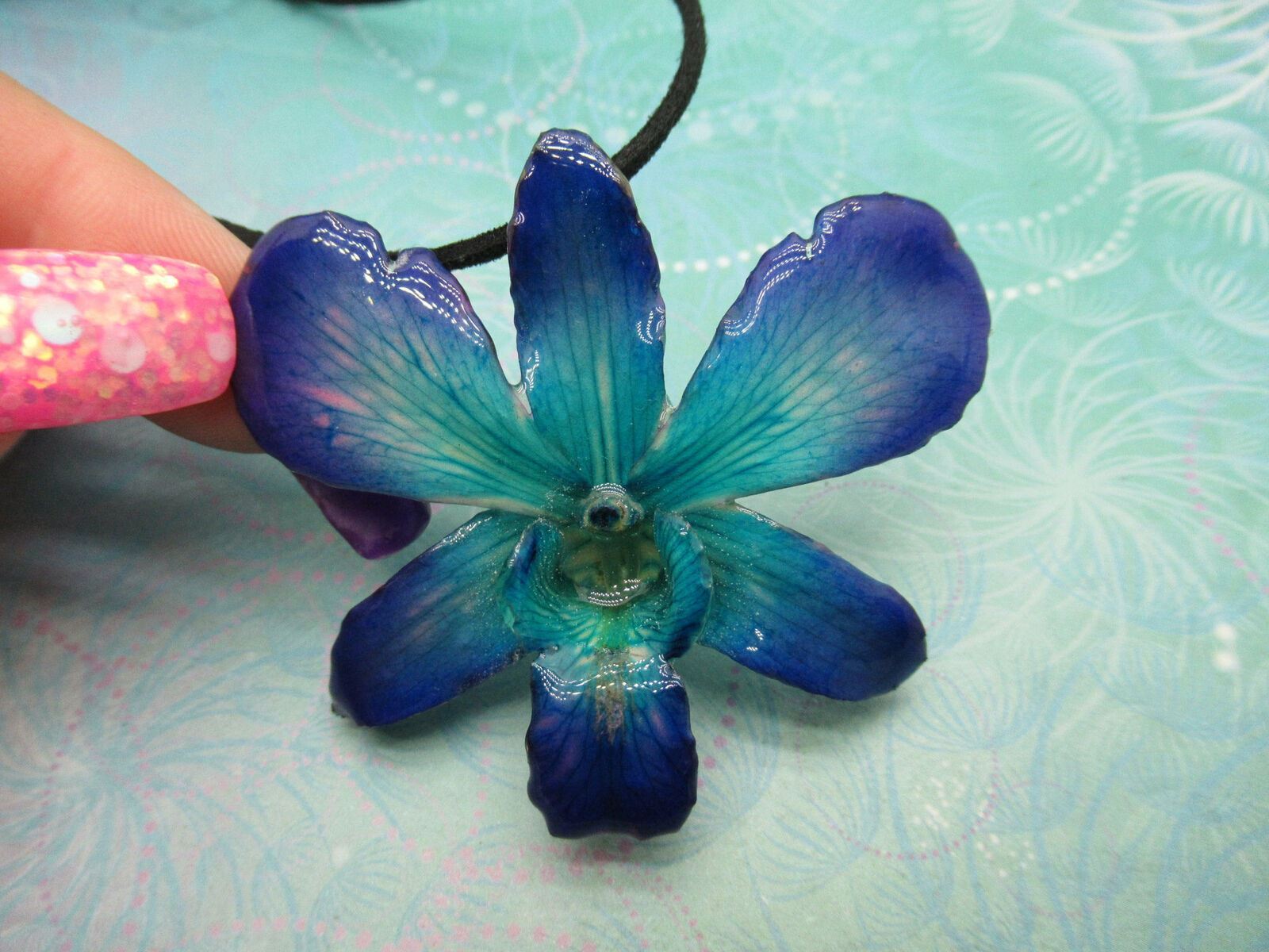 Real Orchid Flower Necklace - Cyan/Blue/Purple. Beautiful gift for Mum - Image 2