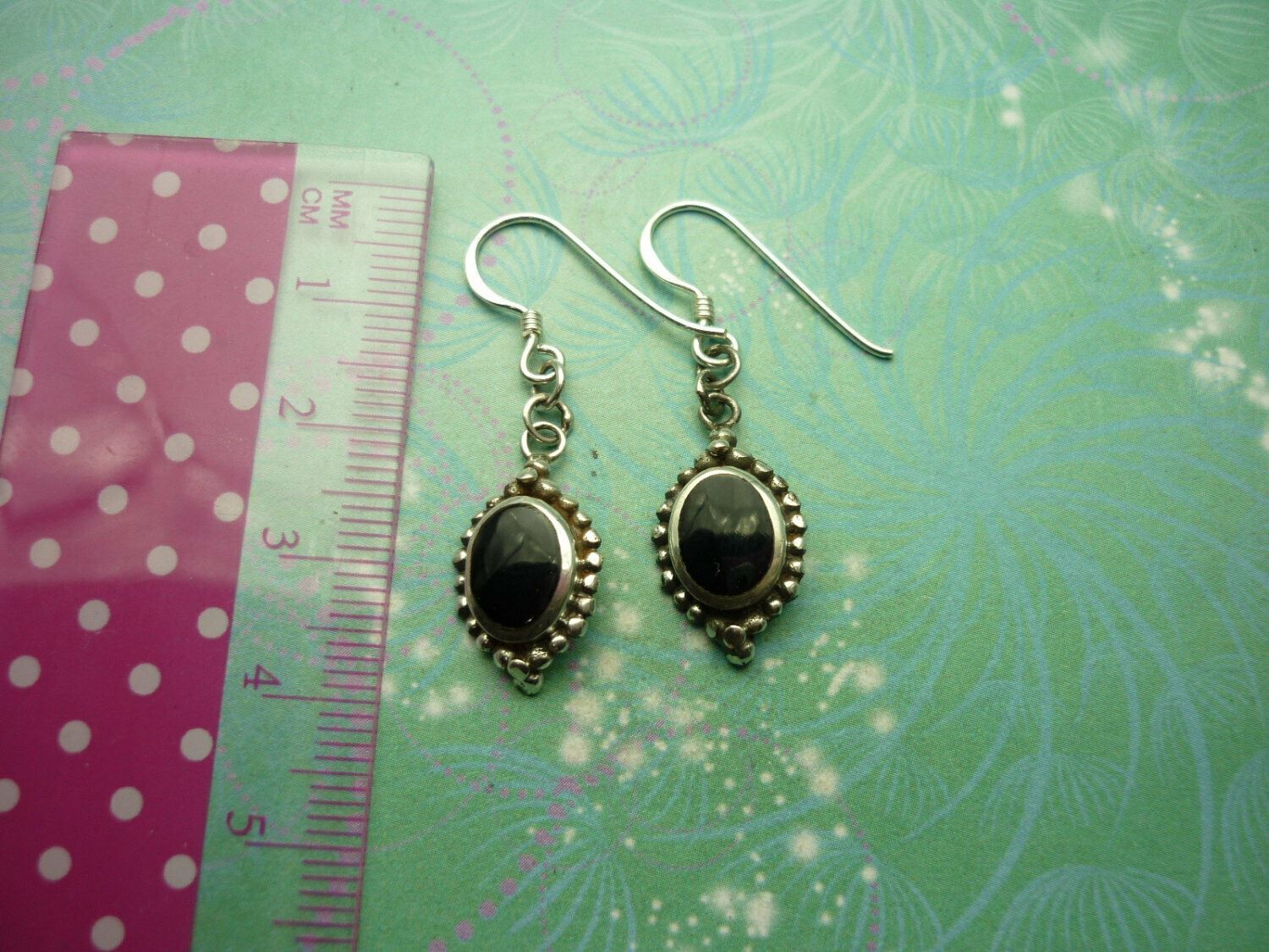Sterling Silver Earrings - Black Onyx - 925 Hallmarked - Style 32 Vintage - Image 2
