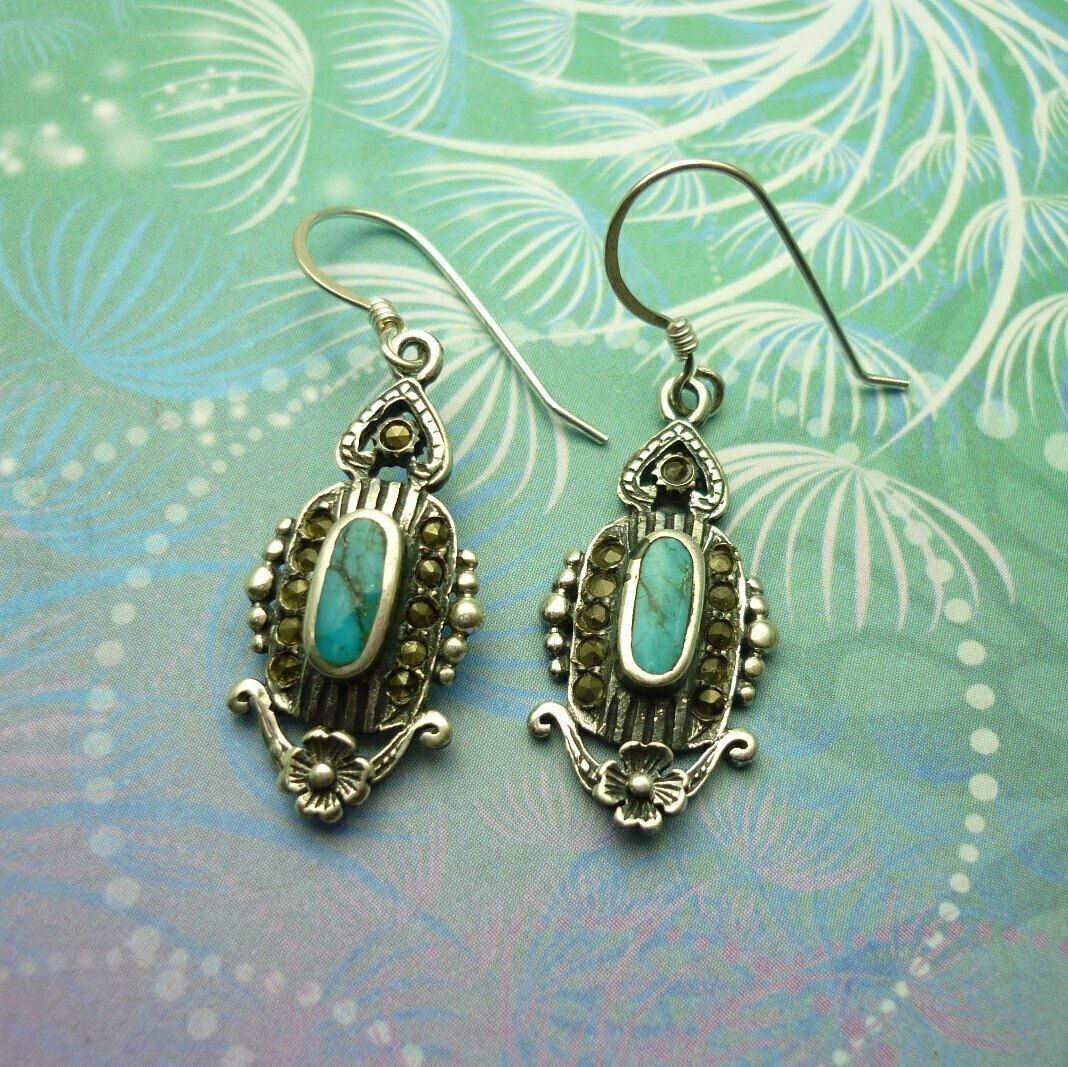 Elegant Vintage Sterling Silver Earrings - Turquoise - Small Flowers