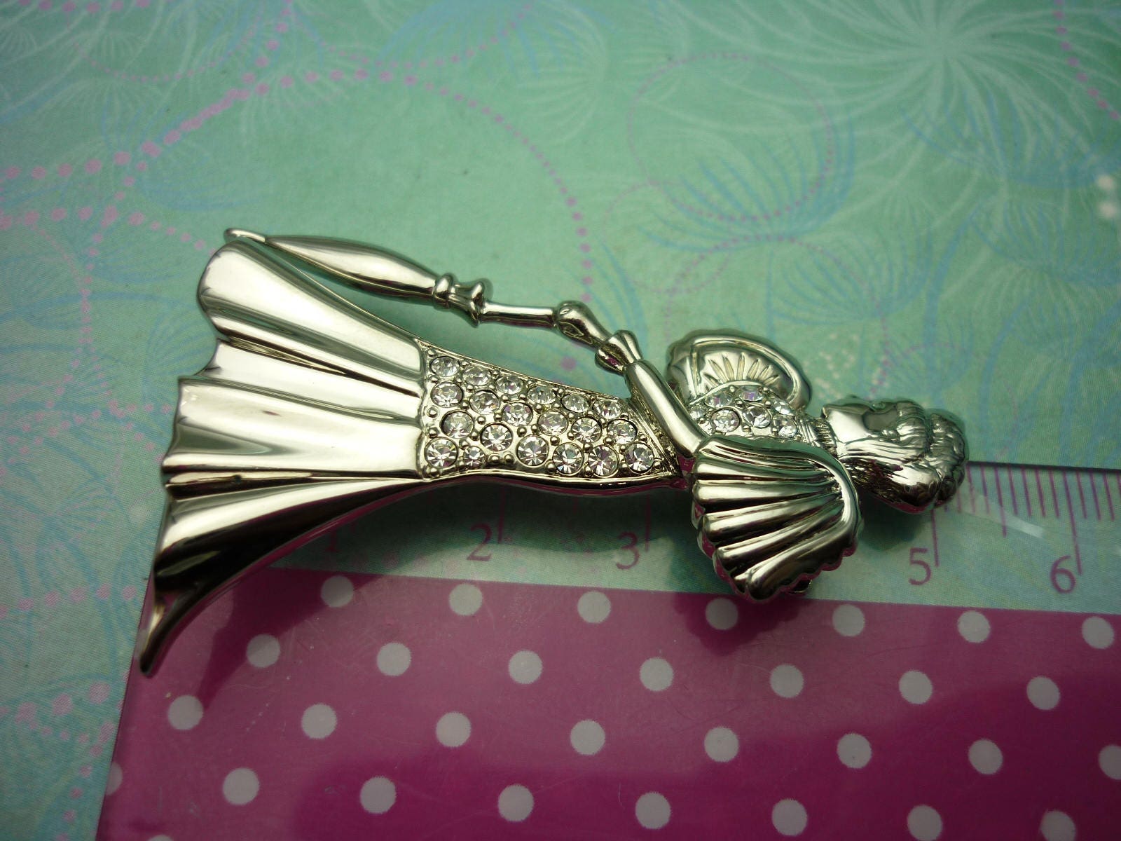 Vintage Lady Brooch - Vintage Brooch - CZ Crystals - Unique Gift - Mothers Day Gift - Marcasite Brooch - Gift for Her - Image 4