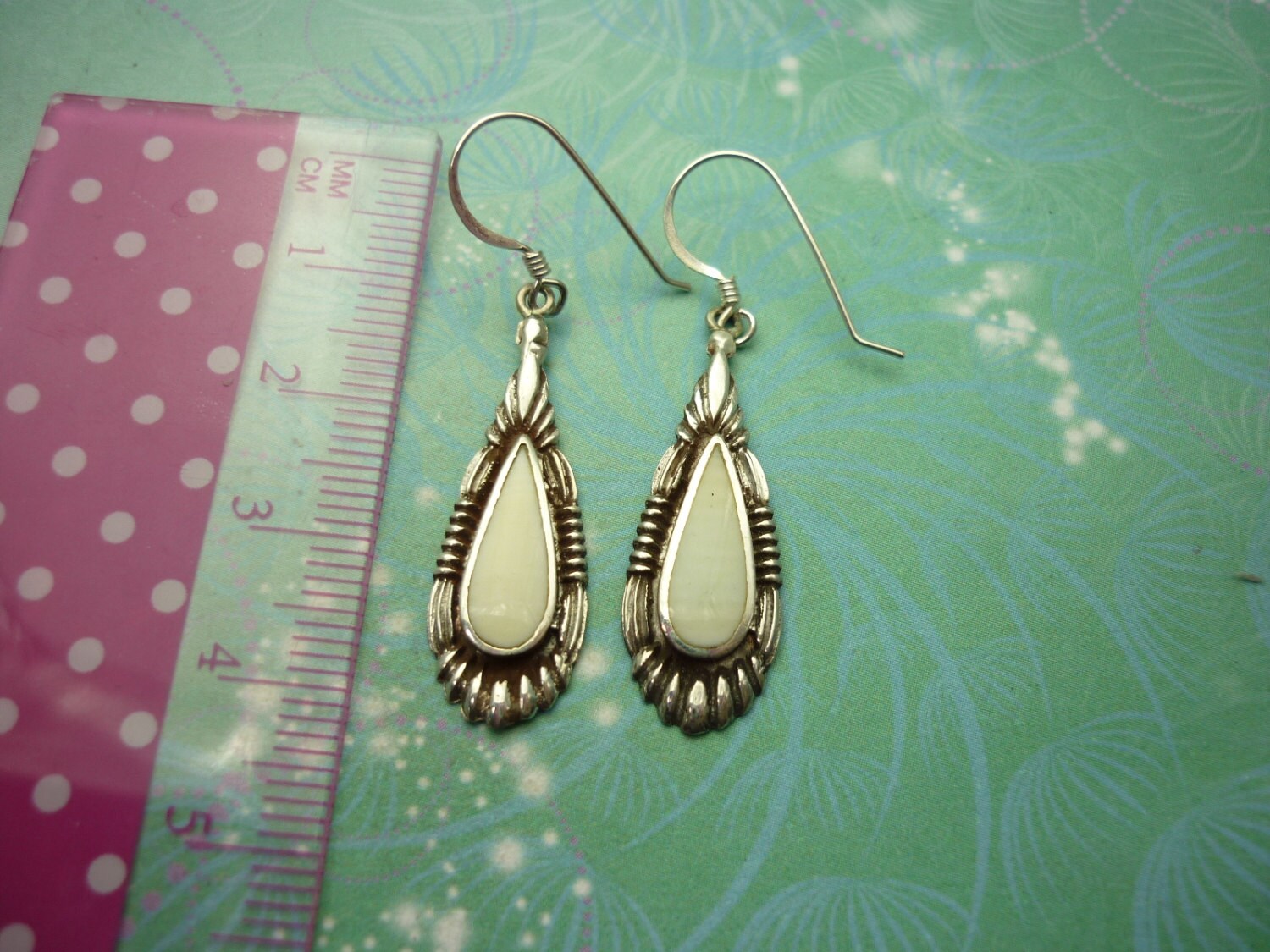 Sterling Silver Earrings, Vintage Hallmarked 925 Shell White Stone Jewelry, Unworn Gift for Her, Wedding, Boho Style, Unique - Image 2