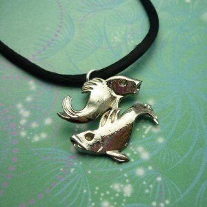 Vintage Silver Plated Dangle Charm - Zodiac Pisces