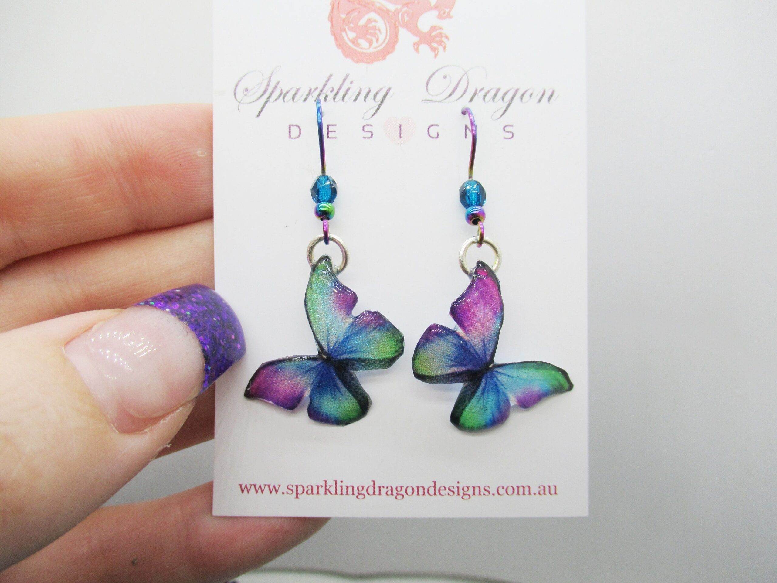 Little butterfly earrings green, blue, purple with bead - fairy jewellery, fairy wing earrings - sparkly - resin with glitter finish - Image 6