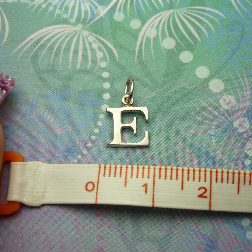 Vintage Sterling Silver Dangle Alphabet Charm - Large E - Image 2