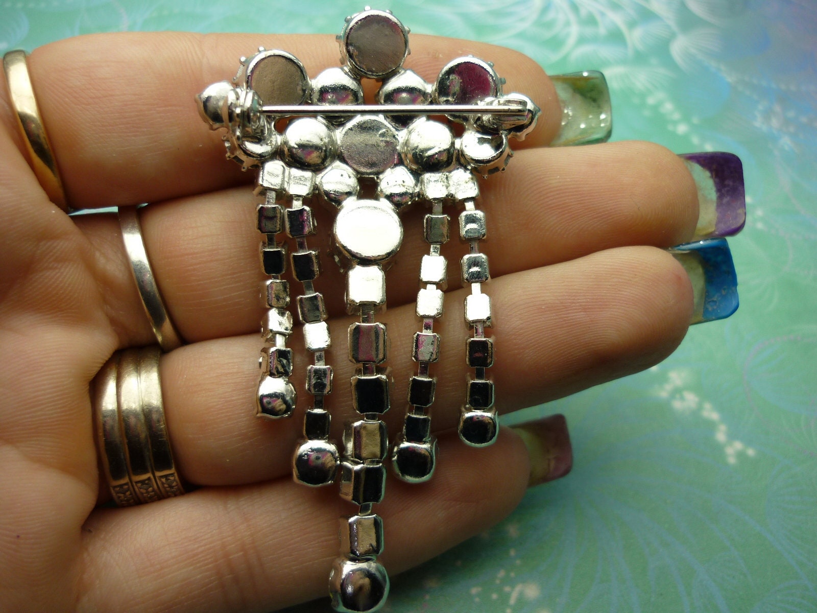Sparkling Vintage Crystal Dangle Brooch - Unique Accessory - Mothers Day Gift - Present for Her - Christmas Idea - Image 2