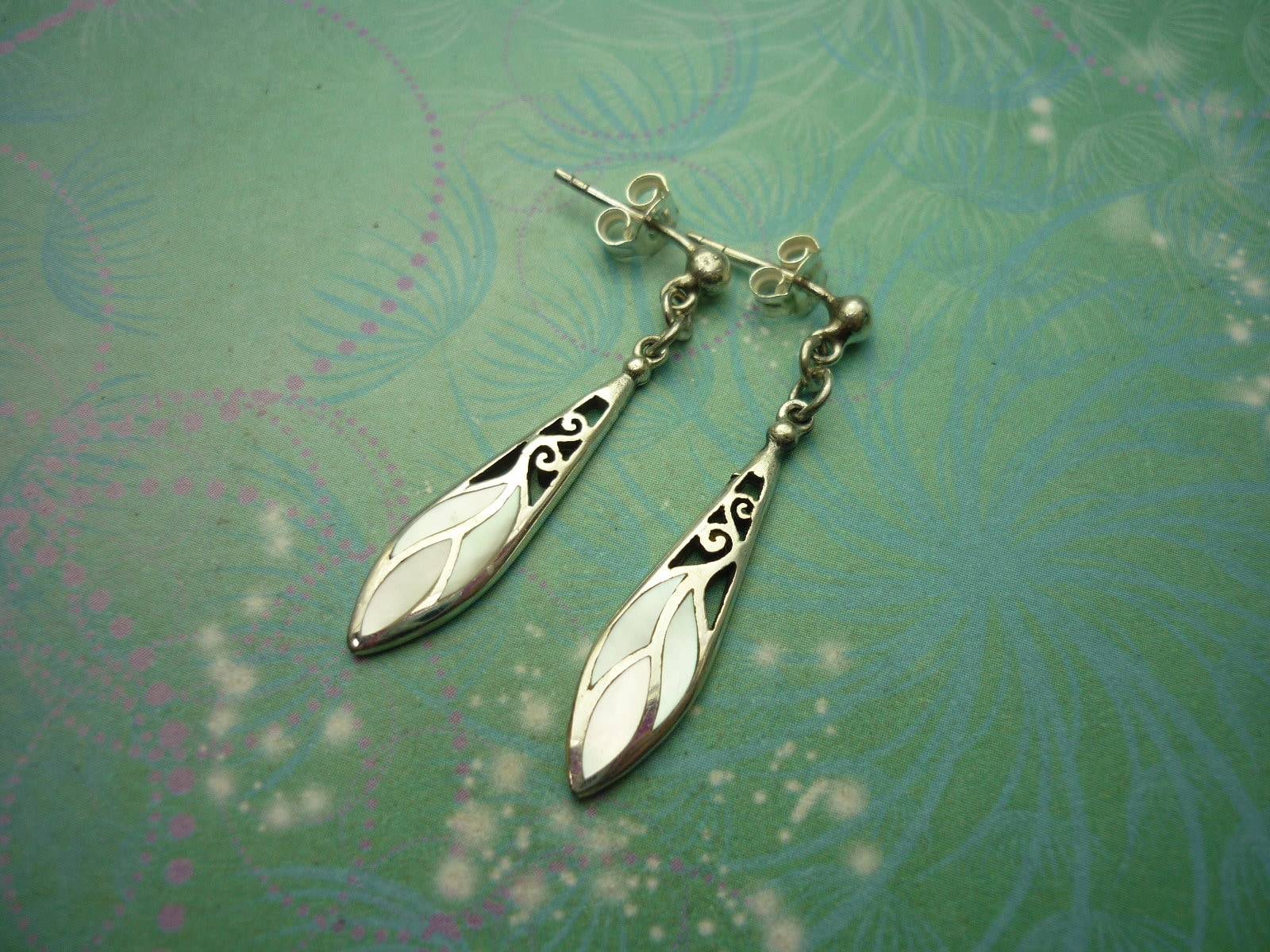 Elegant Vintage Sterling Silver Earrings - Mother or Pearl Shell soft white shimmery 925 Hallmarked brial bridesmaids wedding