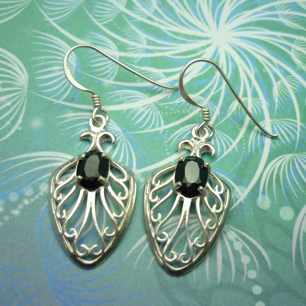 Sterling Silver Earrings with Black Onyx | Vintage 925 Jewellery | Elegant Gift for Her | Light Weight, Hallmarked