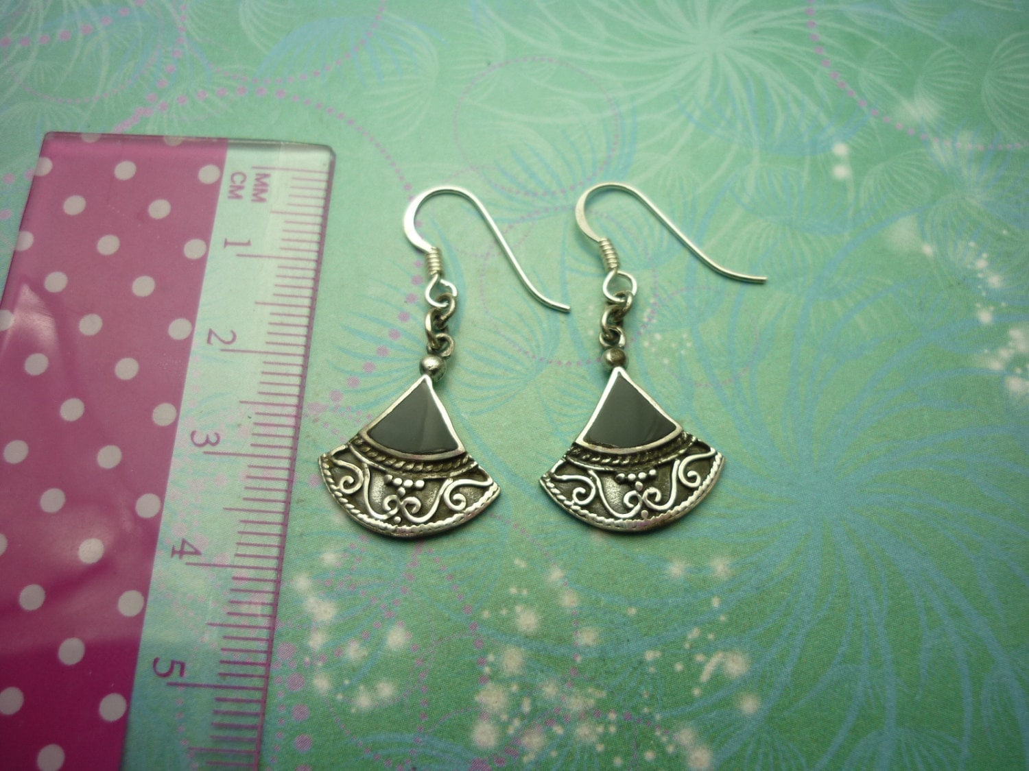 Vintage Sterling Silver Earrings - Black Onyx - 925 Hallmarked - Style 26 - Image 2