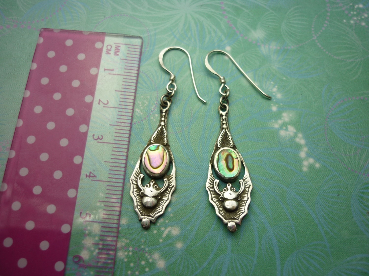 Vintage Sterling Silver Earrings - Abalone Paua Shell - 925 Hallmarked - Bats, Vampire, Gothic - Image 2