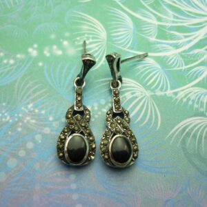 Vintage sterling silver earrings - black onyx - style 19
