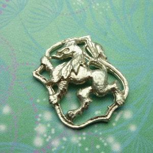 Vintage sterling silver dangle charm - lion shield