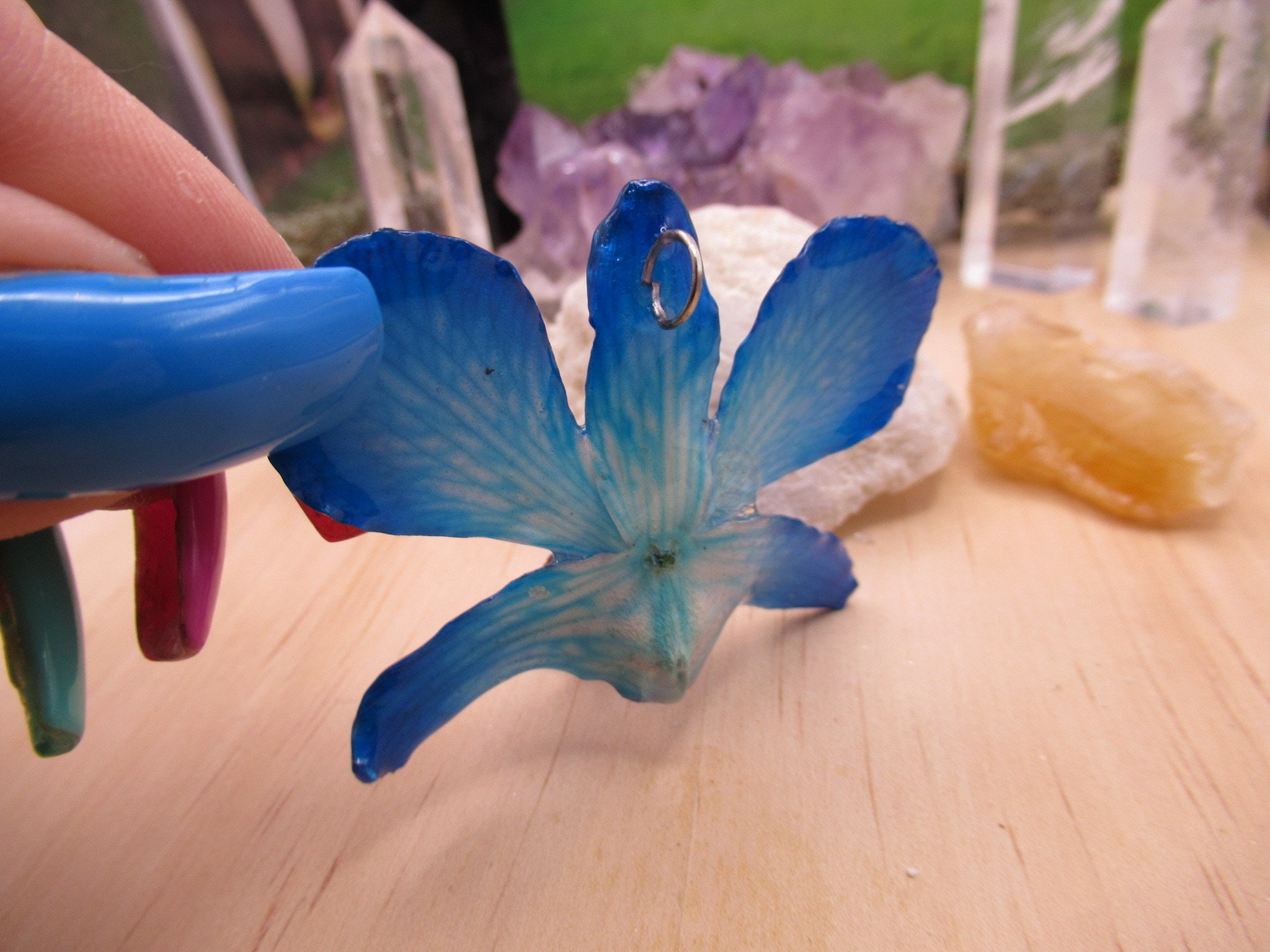 Real Orchid Flower Necklace - Teal/Cyan/Blue. This is a REAL Orchid flower which has been preserved in resin making a unique necklace - Image 5